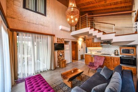 Volans Suites Villas - 25