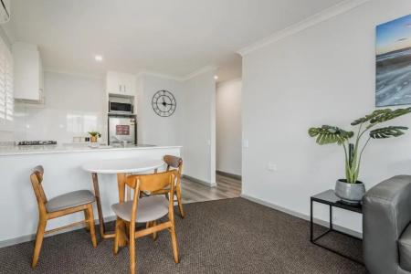 Quality Suites Banksia Gardens- Apartment - 90