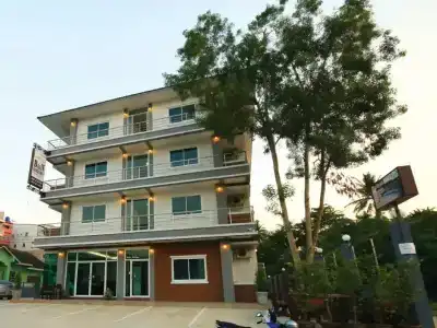 Baan Samrarn - 25