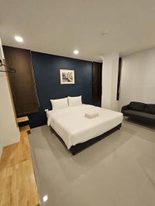 Sleepstation at Pratunam - 244