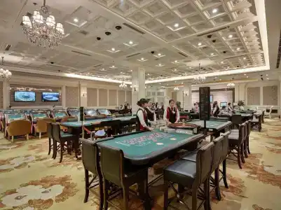 Royal Halong - 21