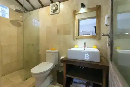 Tirta Arum - 24