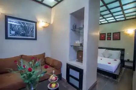 Riad Samsli - 66
