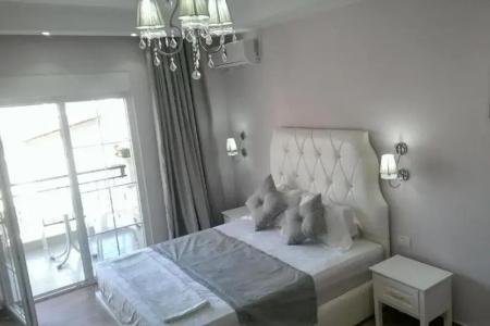 Flower Residence - 95
