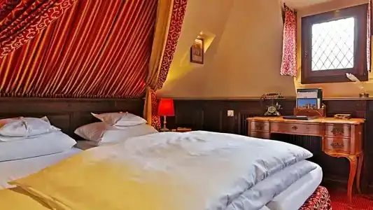 Burgauf Schönburg - 60