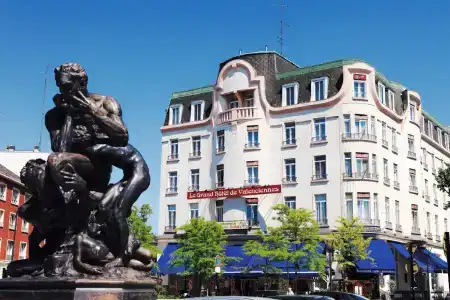Le Grand - 28