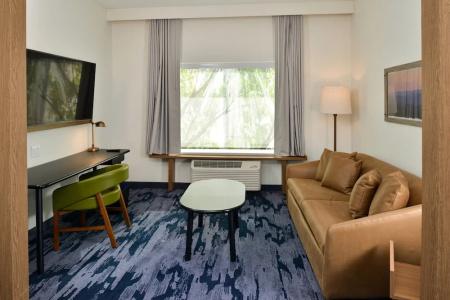 Fairfield Inn & Suites by Marriott Charlotte University Research Park - 28