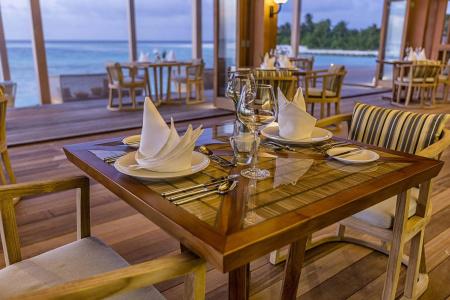 Hurawalhi Island Resort - 7
