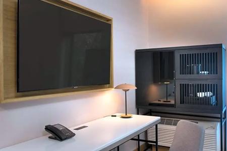 Courtyard by Marriott - 39