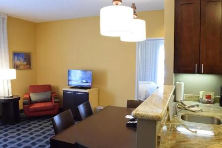 TownePlace Suites by Marriott Houston Westchase - 47