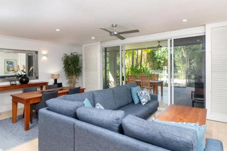 Mandalay Luxury Beachfront - 58
