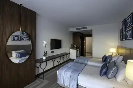 Lionel Istanbul - 5