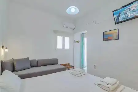 Pavlos Place - 3