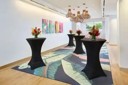 OHANA Waikiki East by Outrigger - 17