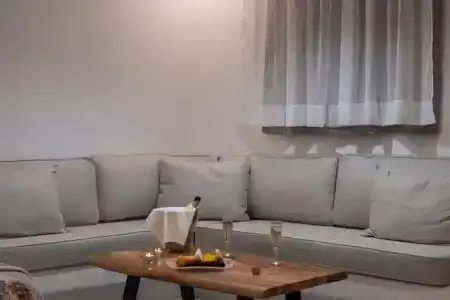 Ambience Suites - 21