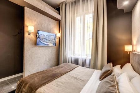 Four Rivers Suites - 42