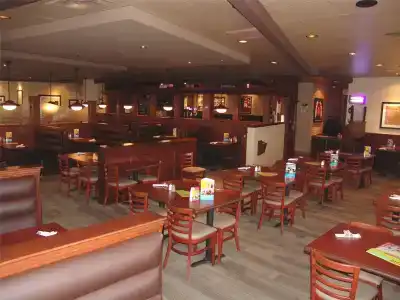 Comfort & Suites - 27