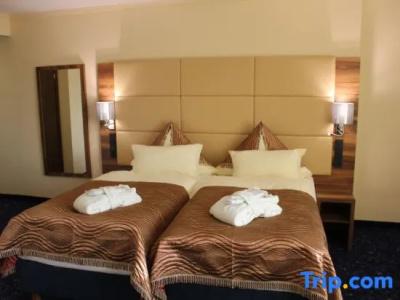 Grand Empire - 17