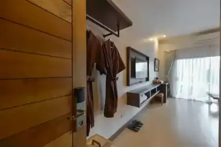 Brown House - Sha Extra Plus - 55