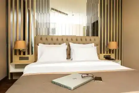 The City Suites - 44