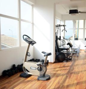 Ocean Edge Suites & Colombo - 18