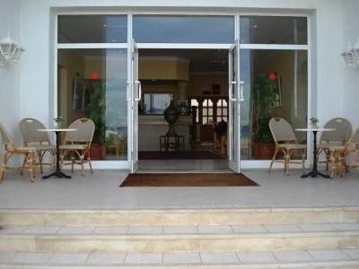 Flamingo Beach - 5