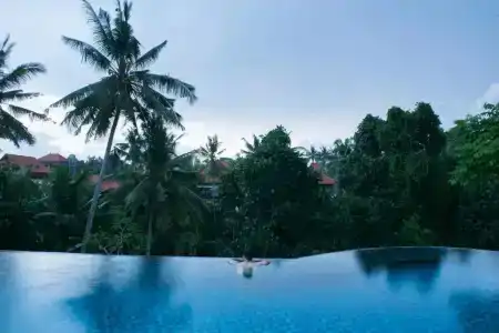 Tirta Arum - 27