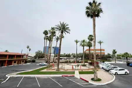 Howard Johnson by Wyndham Phoenix Airport/Downtown Area - 15