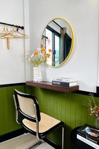 Isara Boutique And Cafe - 81