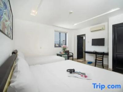La Maison Da Nang Beach - 12