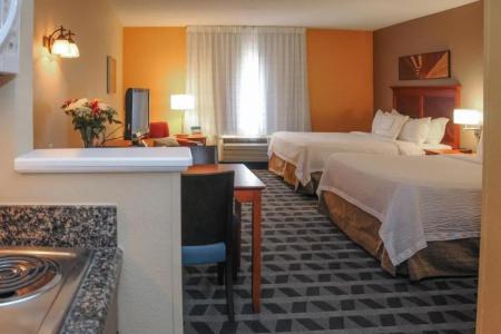 TownePlace Suites by Marriott South - 83