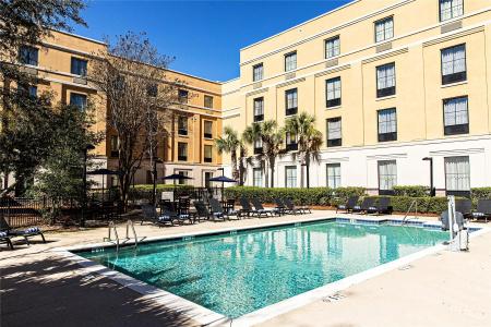 Hampton Inn Charleston-Daniel Island - 30
