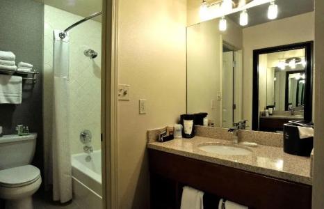 Best Western Plus Clocktower Inn - 129