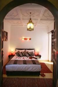 Riad Shaloma - 21