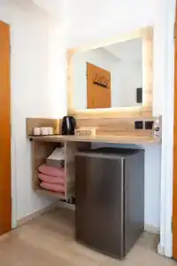 Athens Studios - 117