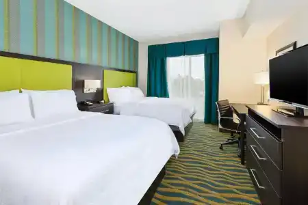 Holiday Inn Express & Suites - Oak Island Area, an IHG - 6