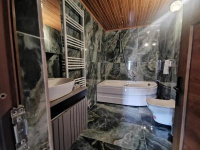 Falcon Cave Suites - 29