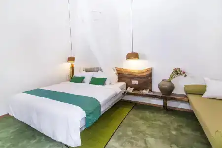 Sarina & Villa - 11