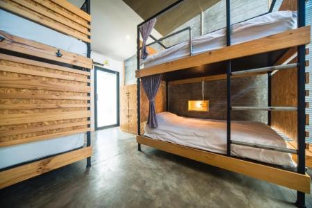 ChillHub Hostel Phuket - 1