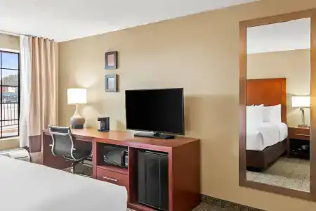 Comfort Inn Santa Fe - 52