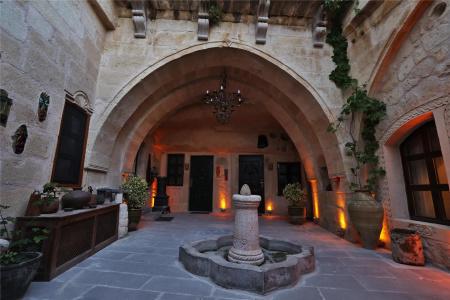 Elika Cave Suites & Spa - 40