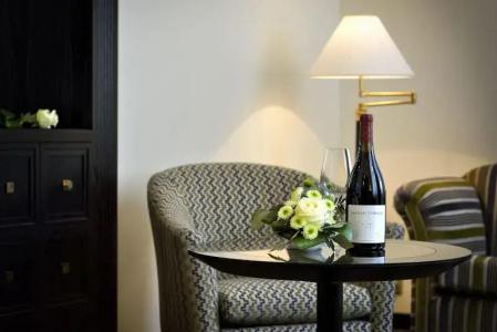 Savoy by Prague Castle - Free Garage Mo - Sun - 70