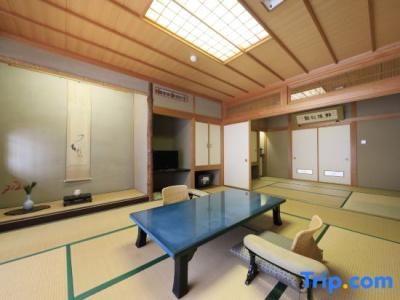 Wakamatsu Hot Spring Resort - 63