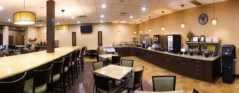 Best Western Plus - 34