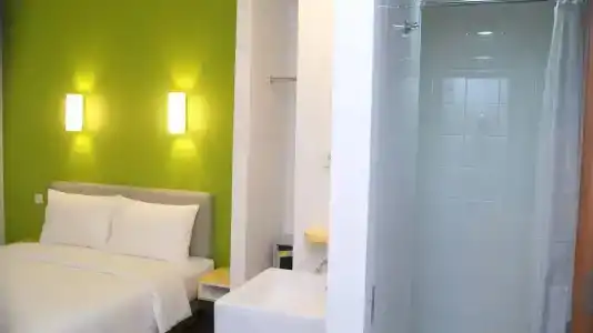Amaris Mangga Besar - 5