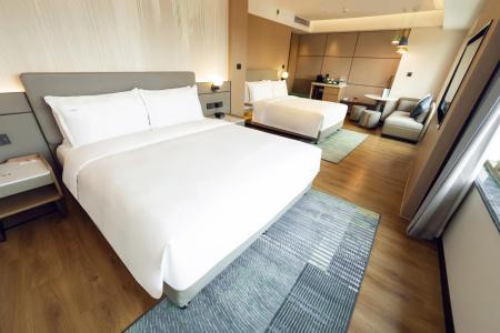 Holiday Inn Shanghai Nanjing Road, An Ihg - 41