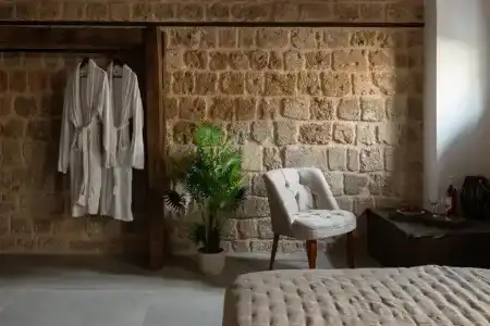 Ancient Knights Luxury Suites - 2