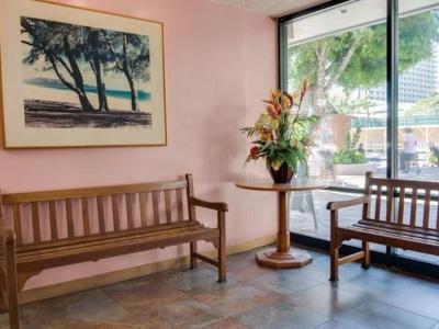 Kuhio Banyan (with Kitchenettes) - 7