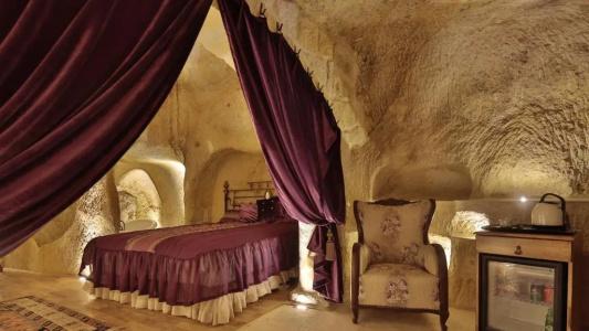 Golden Cave Suites - 146