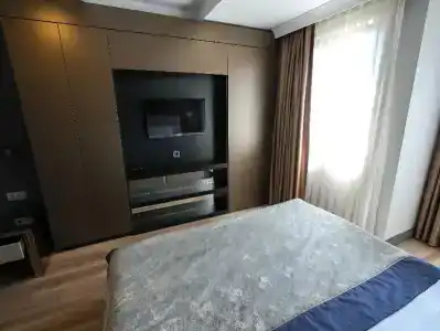 A Palace Suites - 91